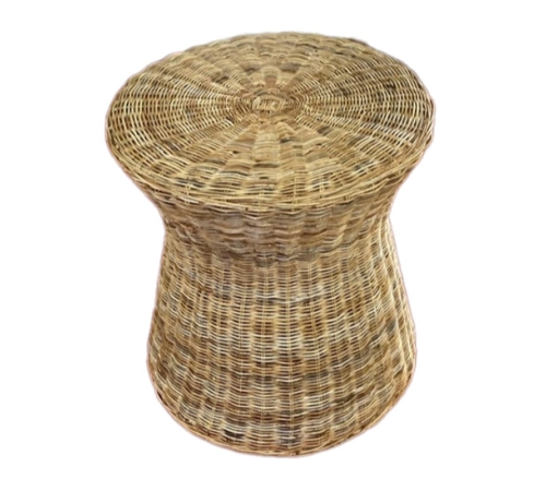 Casa rattan table