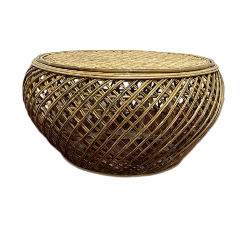 Round table top made of casa rattan
