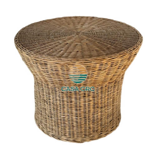 Relaxing rattan table